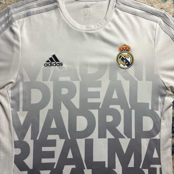 Adidas Real Madrid Soccer Jersey Large - Picture 4 of 4